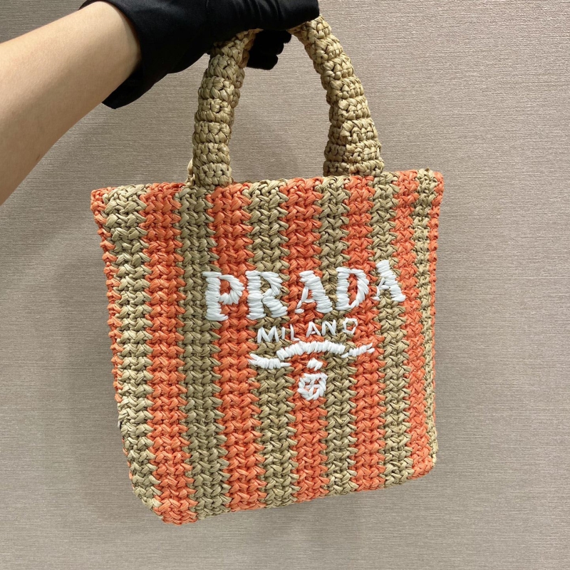 Pra*a shopping bags